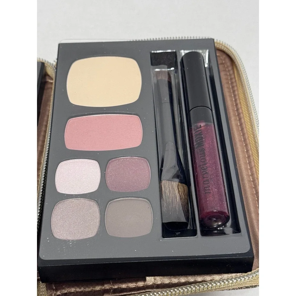 BareMinerals Glitz & Glam Makeup Palette with Brush and Bag bundle NEW